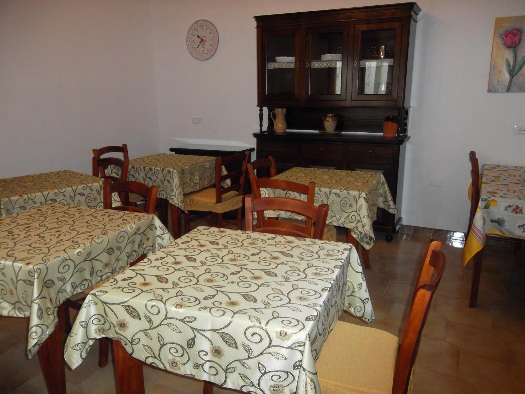 Affittacamere Room And Breakfast Antonuccio 알레사노 외부 사진